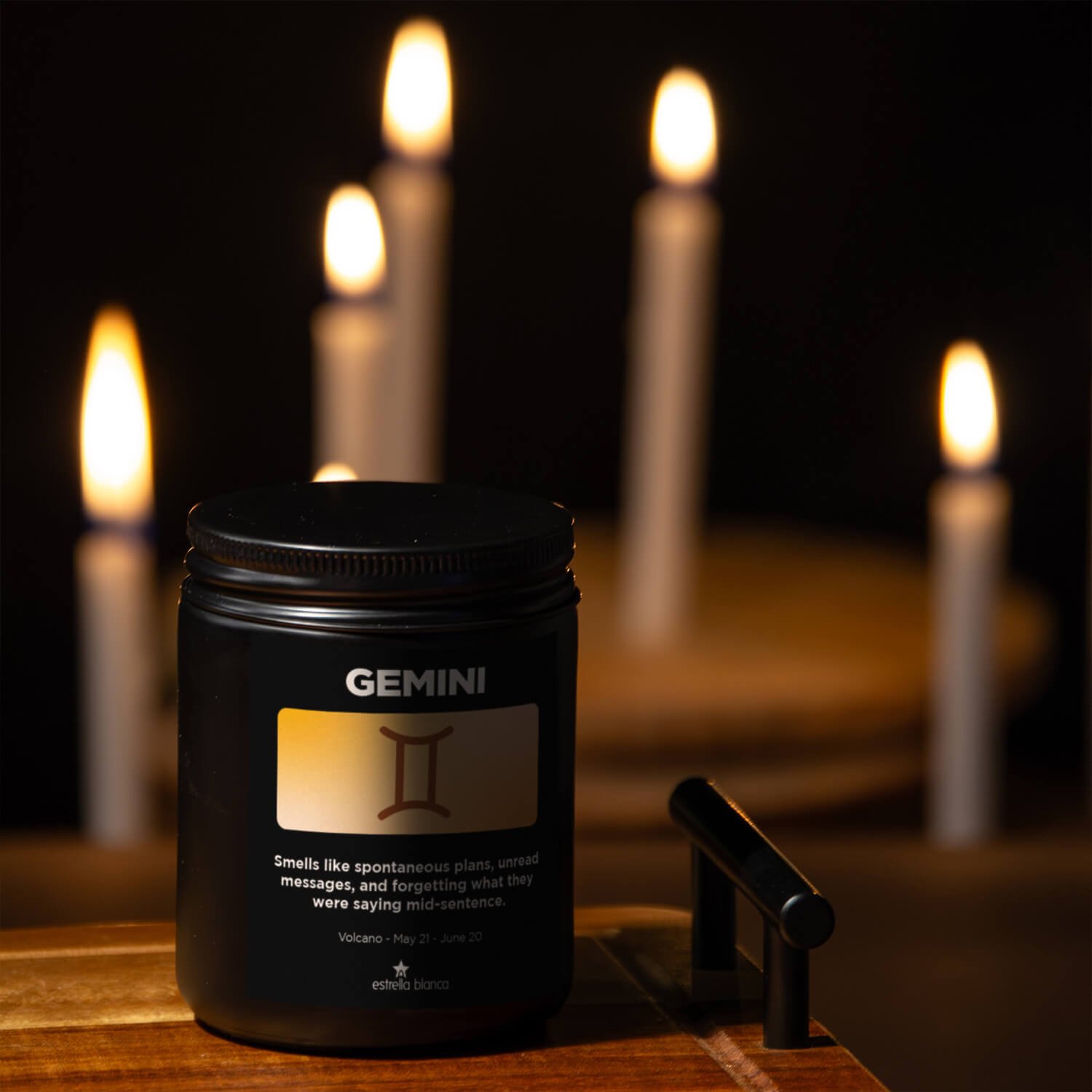 Zodiac Gemini Candle - Image 3